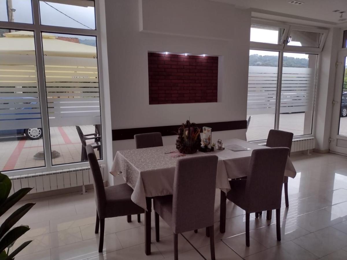 Zlatni San Otel Banja Koviljača Dış mekan fotoğraf